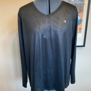 Champion Athletic top